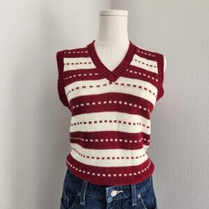Vintage 70s Classic Casuals Red White Knit V Neck Sleeveless Sweater Vest XS